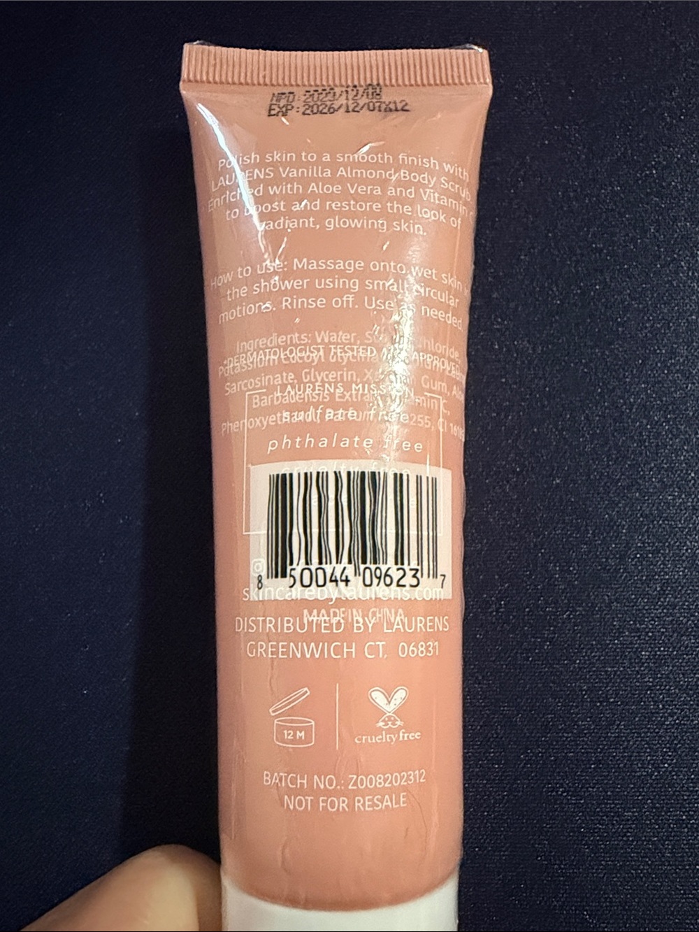 3/$15 🌸 Laurens Vanilla Almond Body Scrub - Sealed! - Picture 2 of 3